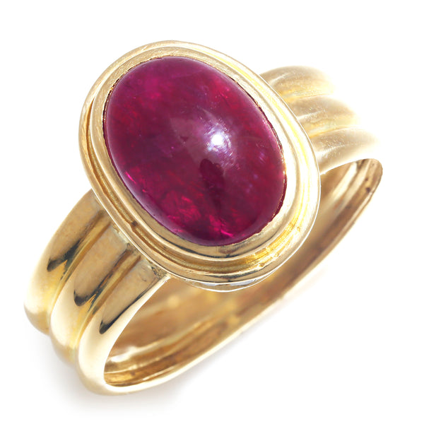 Vintage Oval Cabochon Ruby Diamond Solitaire Ring 18K Yellow Gold