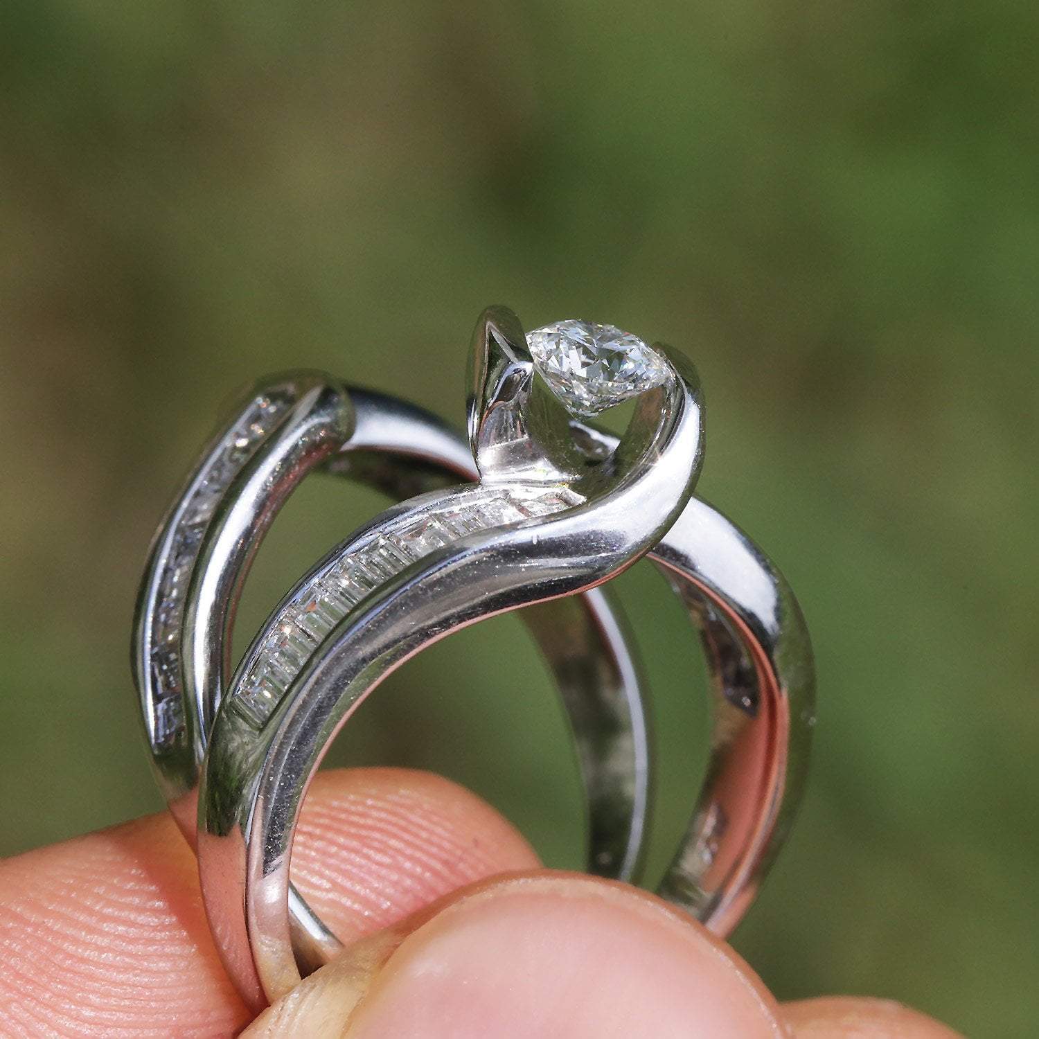 Svana Classic Tension Set Engagement Ring in 14K, 18K or Platinum | Luxe  Wholesale Diamonds